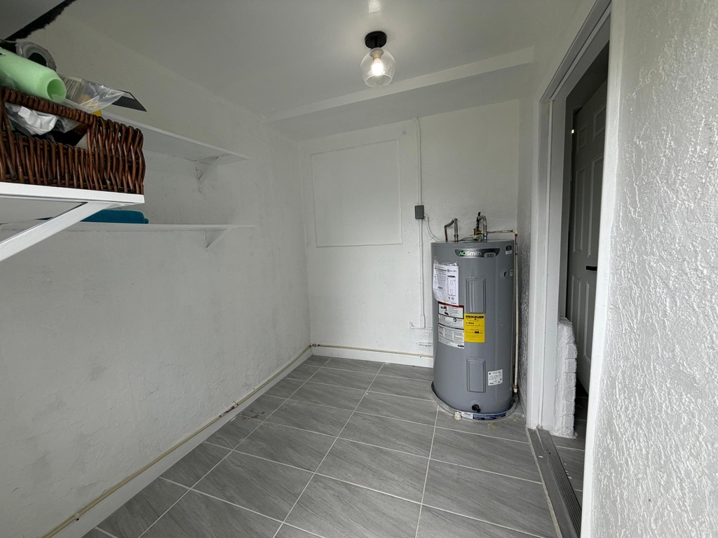 2620 Ne 7th Terrace - Photo 16