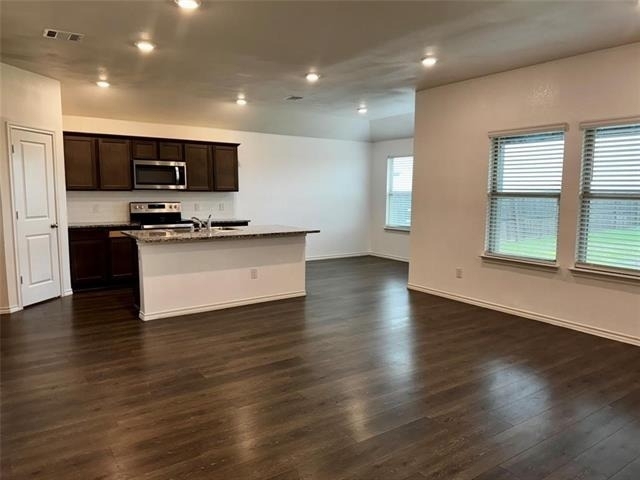 4325 Pyramid Drive - Photo 2