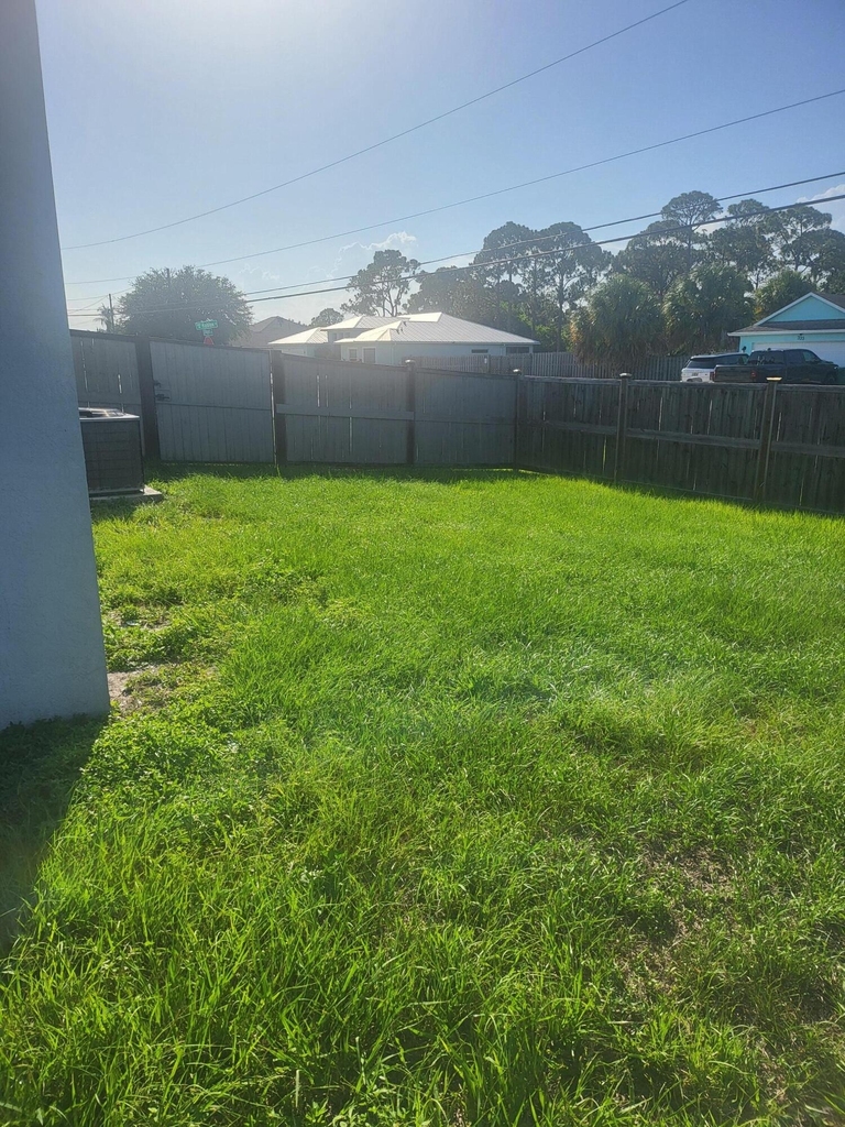 3801 Sw Hablow Street - Photo 28