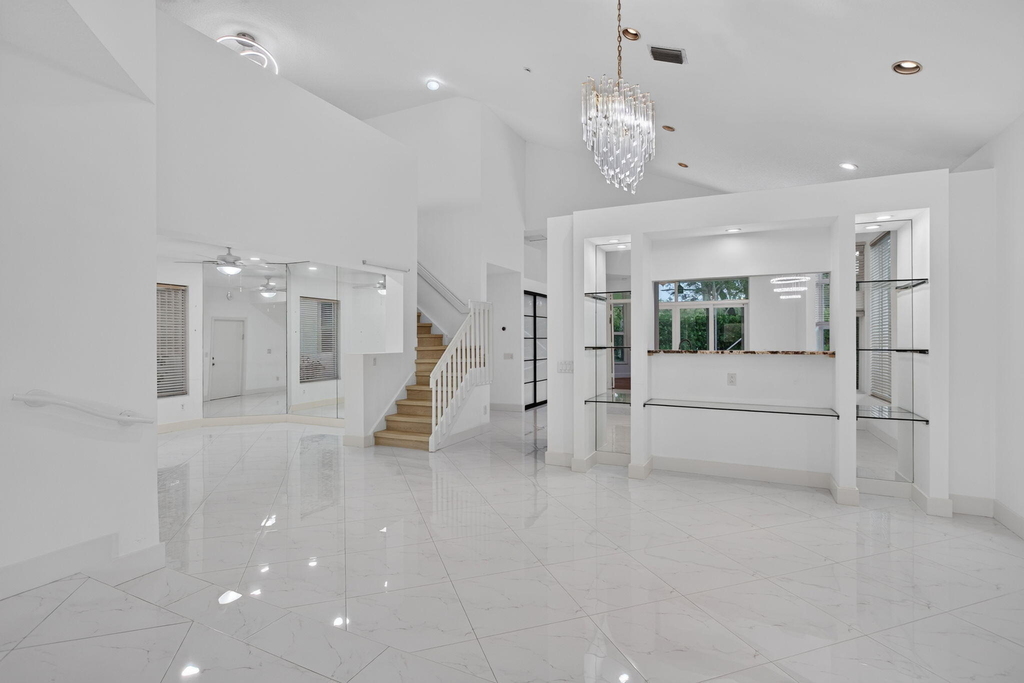 7087 Nw 78th Place - Photo 7