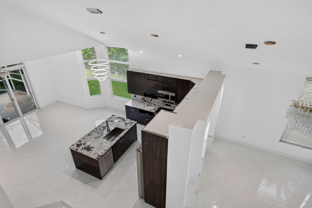 7087 Nw 78th Place - Photo 41