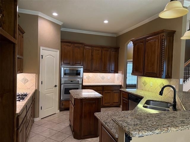 2207 Canterbury Drive - Photo 12
