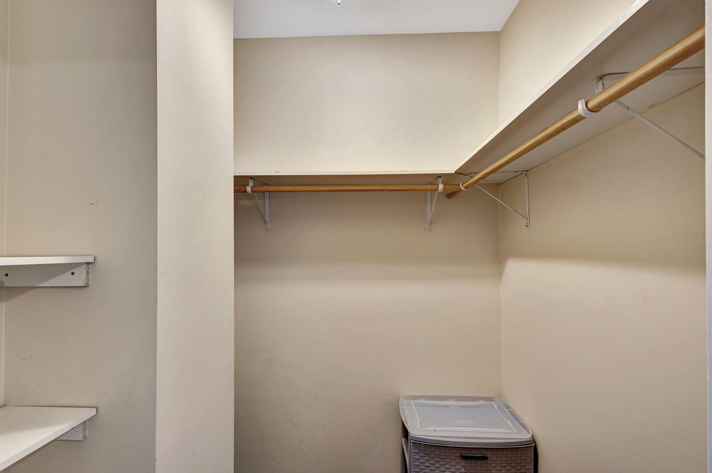 13792 Yarmouth Drive - Photo 3