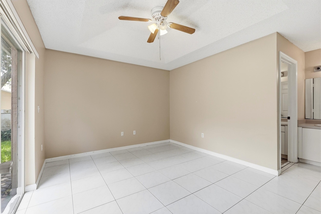 9312 Nw 54th Street - Photo 14