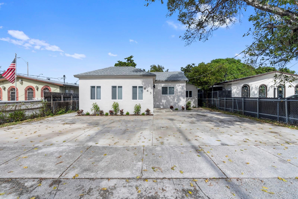 865 Se 12th Street - Photo 3