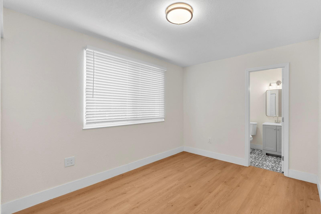 865 Se 12th Street - Photo 19