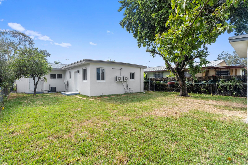 865 Se 12th Street - Photo 41