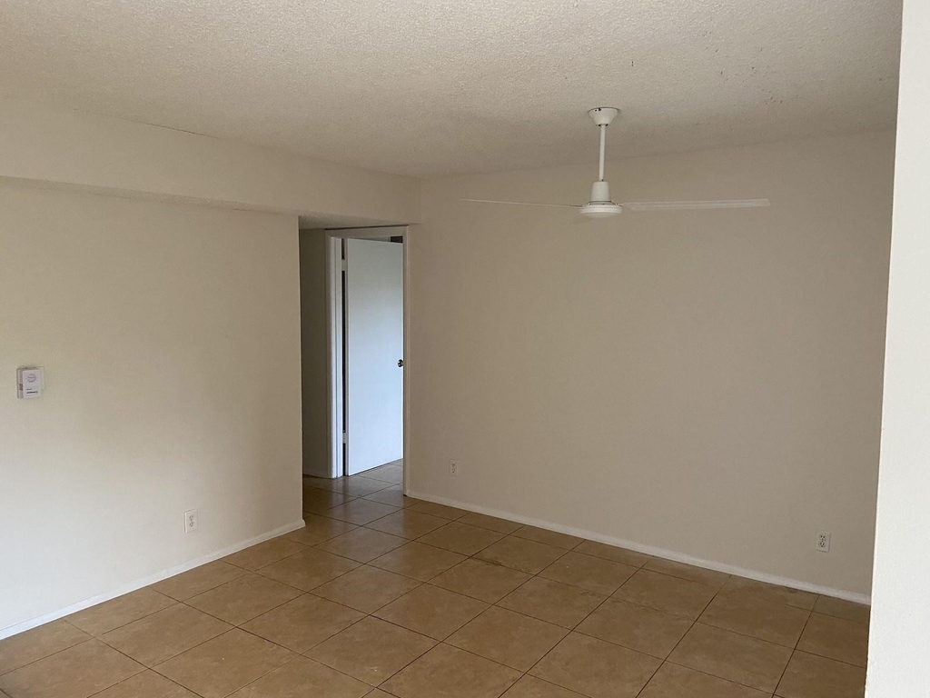 605 S Pine Island Road - Photo 6