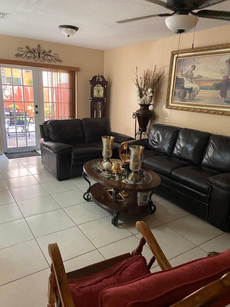 8752 Nw 107th Terrace - Photo 3