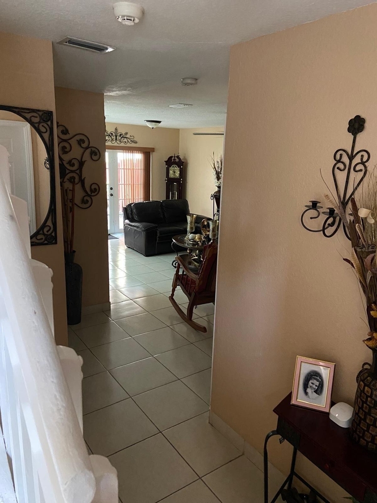 8752 Nw 107th Terrace - Photo 1