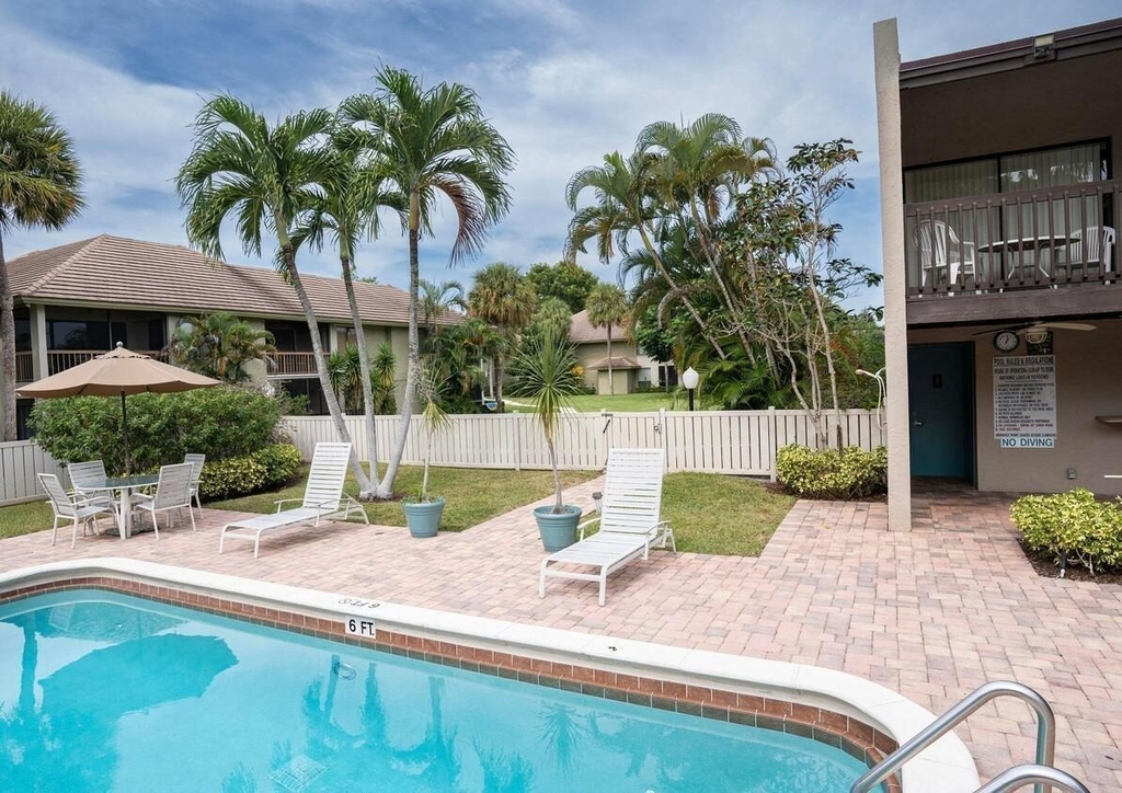 159 Nw 70th Street - Photo 23