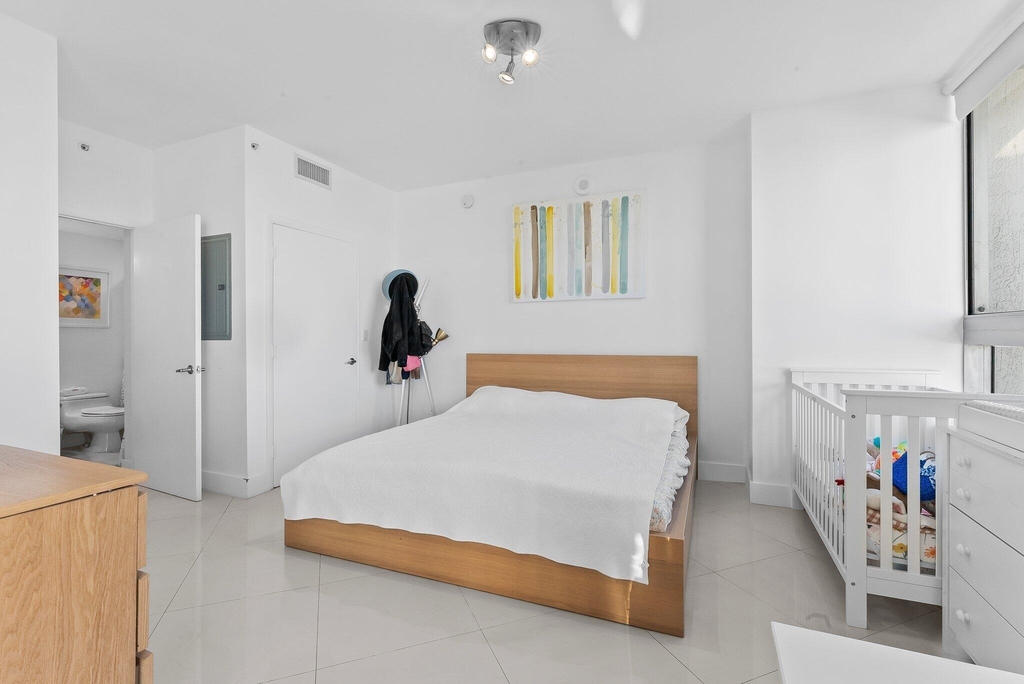 90 Sw 3rd Street - Photo 8