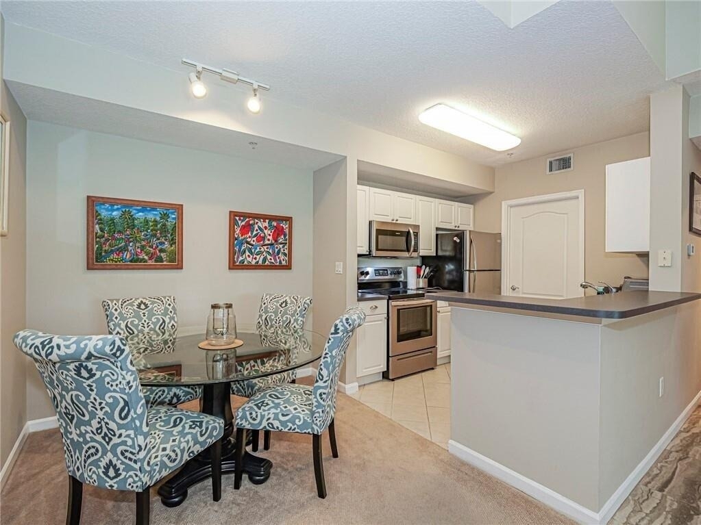 5095 Fairways Circle - Photo 14