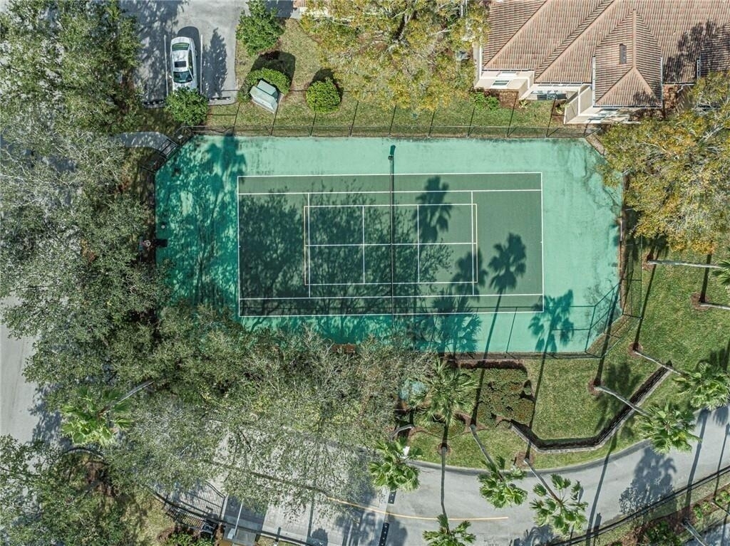5095 Fairways Circle - Photo 4