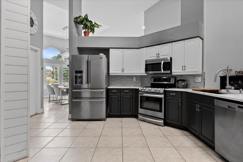 1560 Yachtman Place - Photo 7