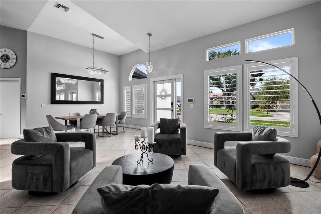 1560 Yachtman Place - Photo 3
