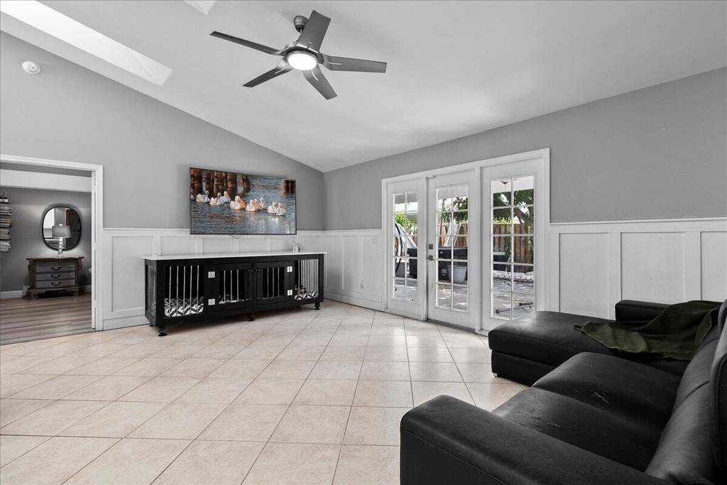 1560 Yachtman Place - Photo 11
