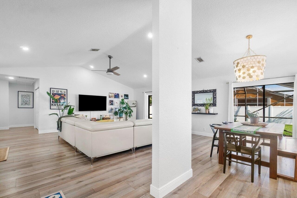 6085 Robinson Street - Photo 15