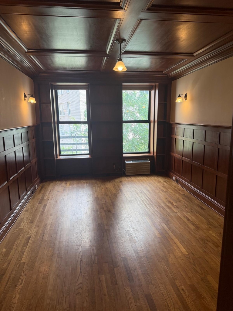 West 68th Street - Photo 3
