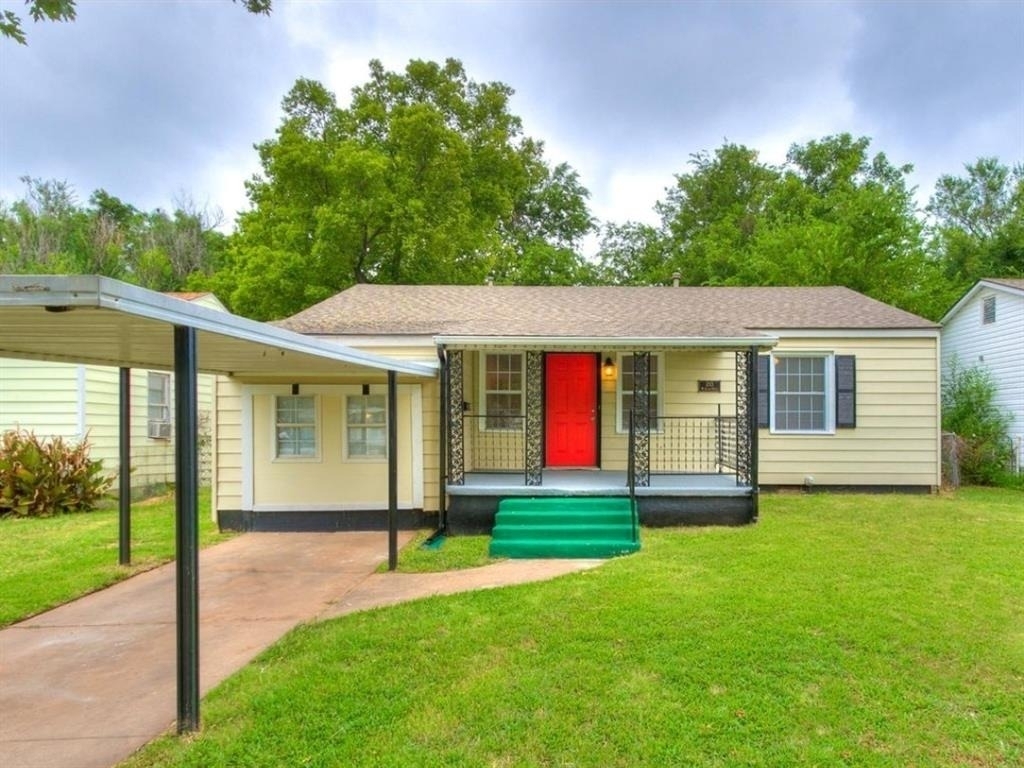 213 W Jacobs Drive - Photo 0