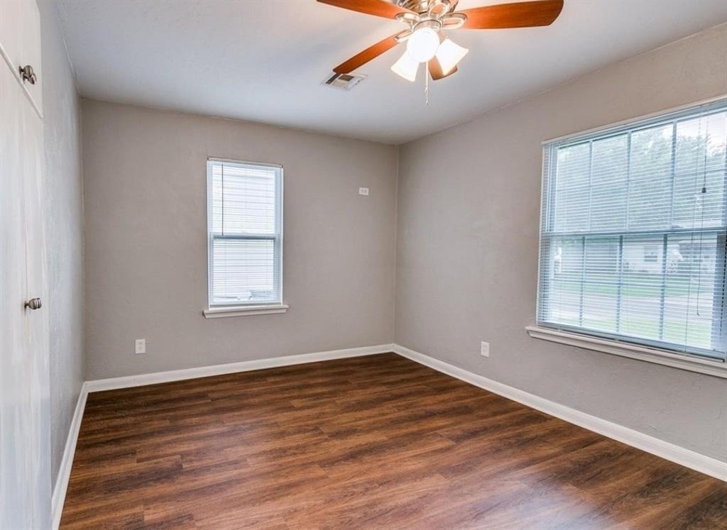 213 W Jacobs Drive - Photo 12