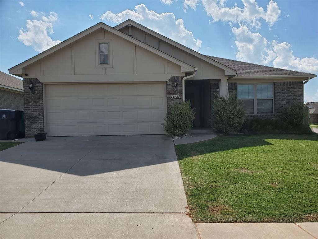 15729 Capulet Drive - Photo 0