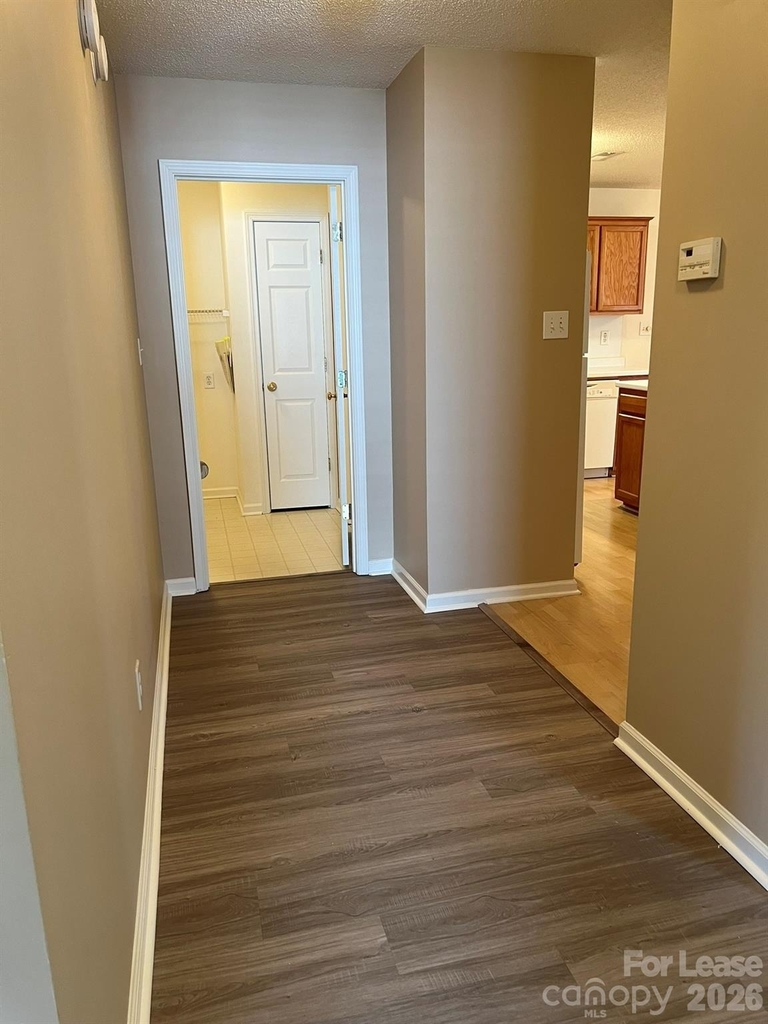 162 Springwood Lane - Photo 2