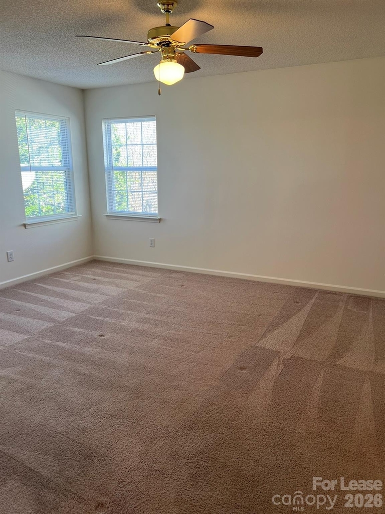 162 Springwood Lane - Photo 6