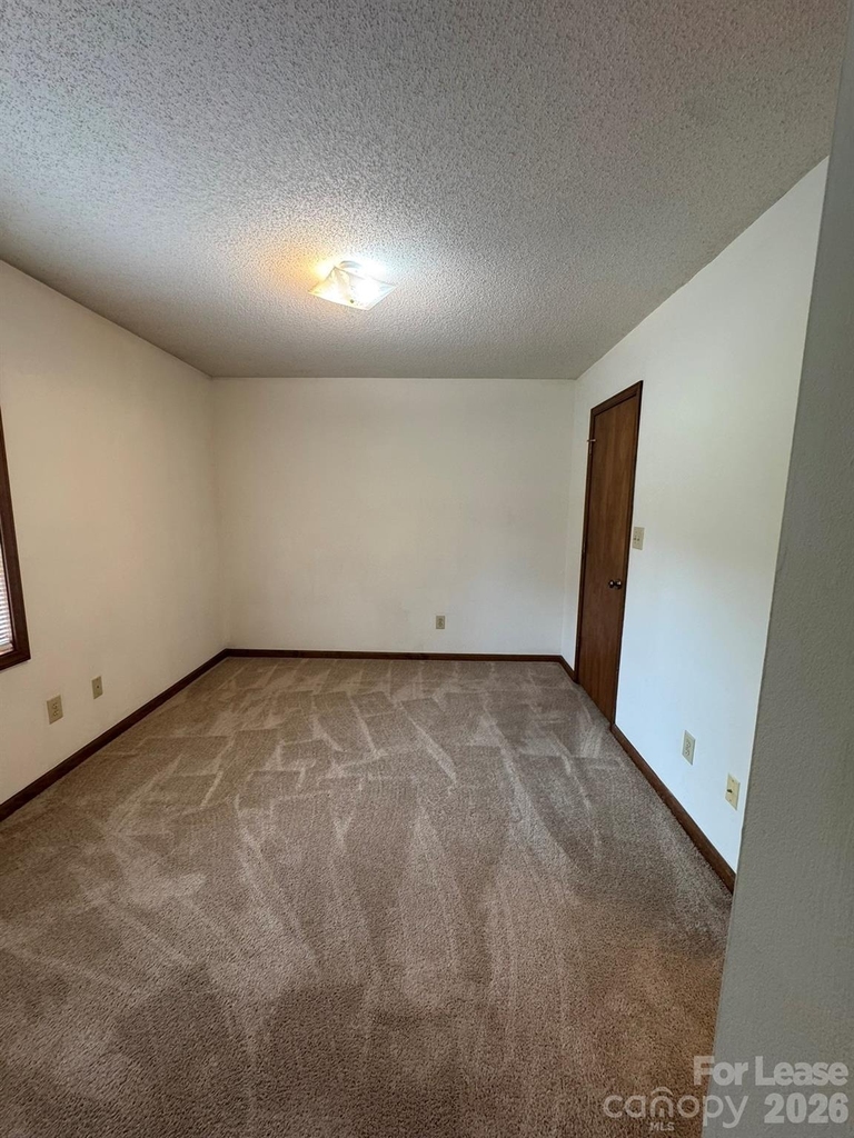 107 Bogey Lane - Photo 5