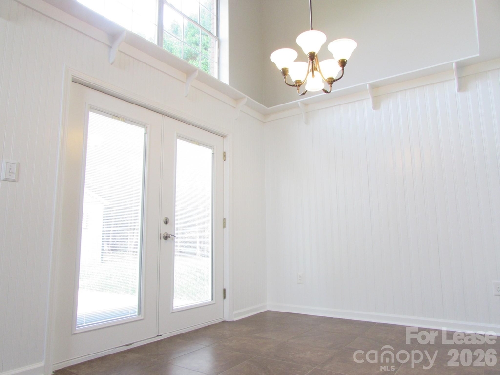 106 Yorkshire Drive - Photo 6