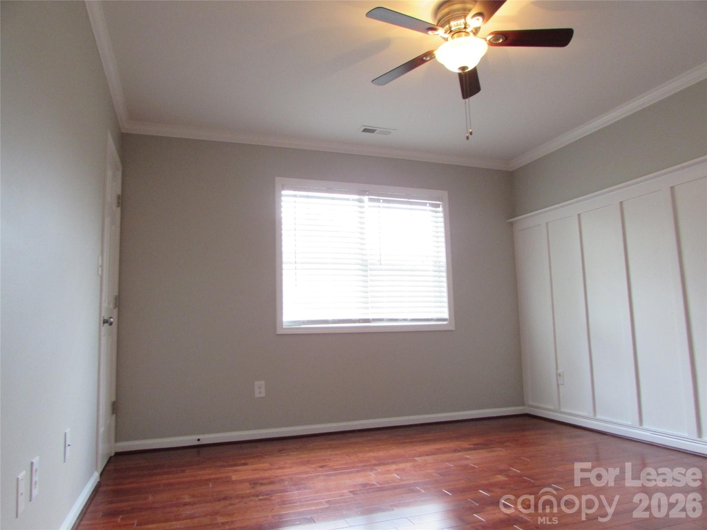 106 Yorkshire Drive - Photo 11