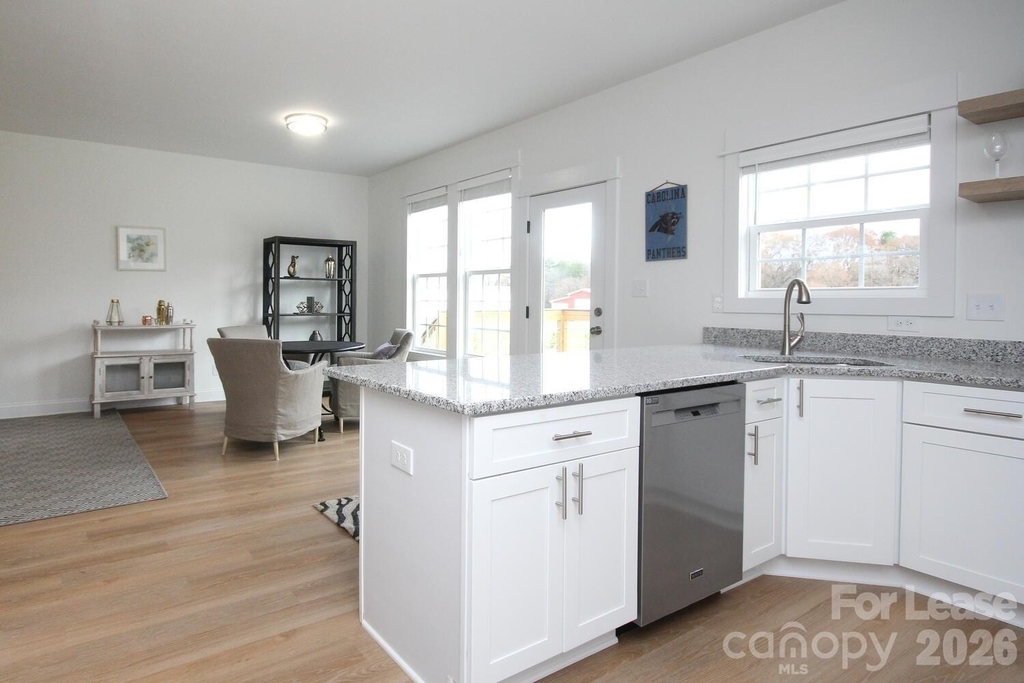 1076 Startown Road - Photo 15