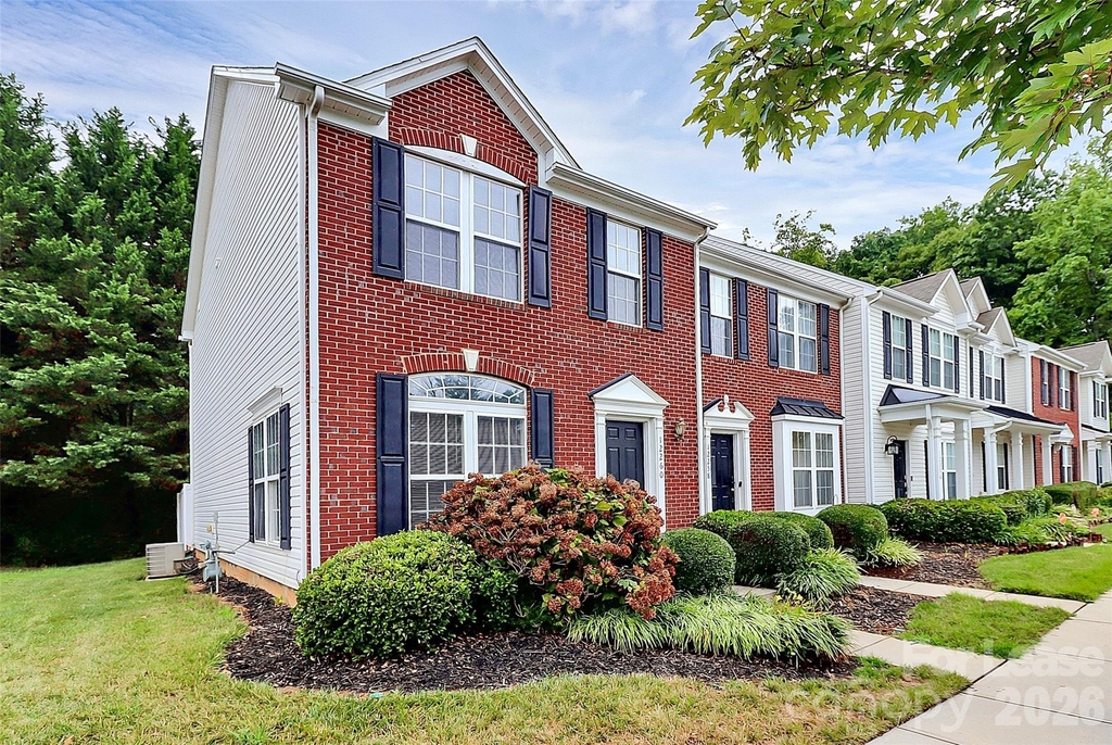 12260 Jessica Place - Photo 1