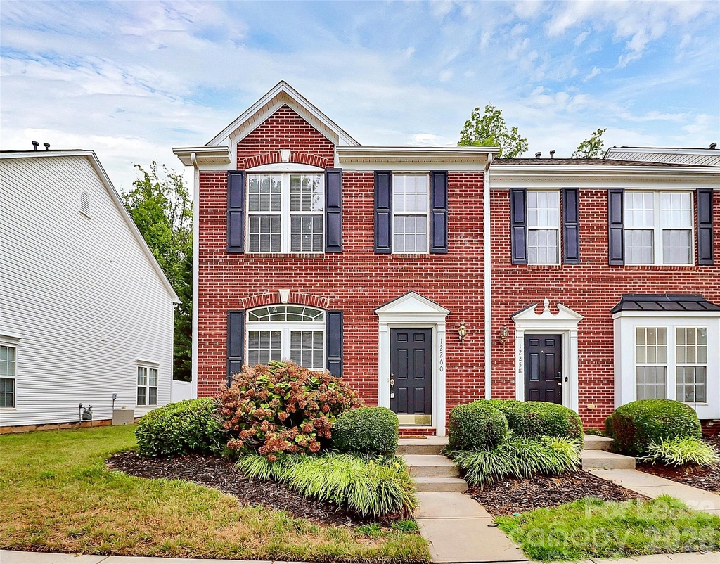12260 Jessica Place - Photo 0