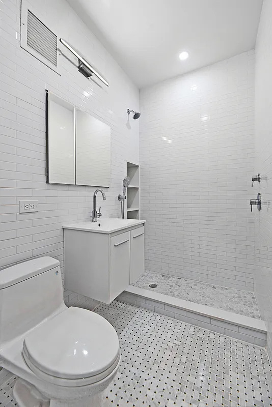 121 Madison Avenue - Photo 4
