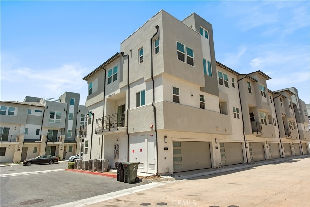 1426 S Urbana - Photo 28