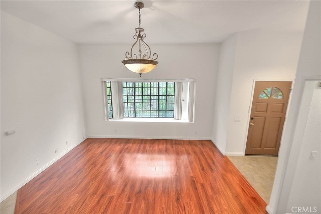 319 N Lincoln Apt A - Photo 1