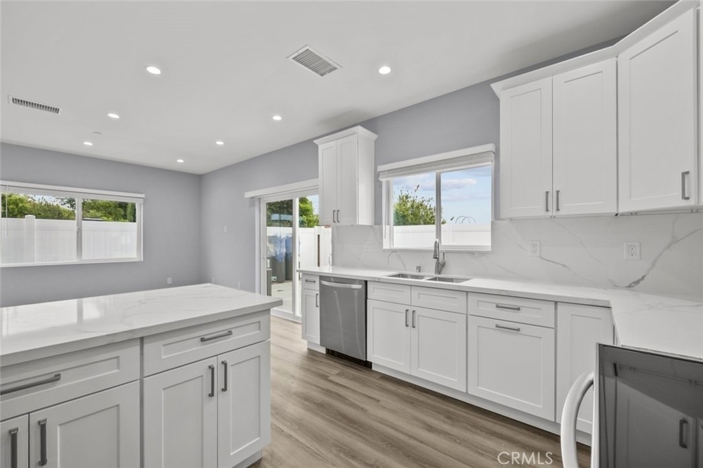 15836 Eccles Street - Photo 19