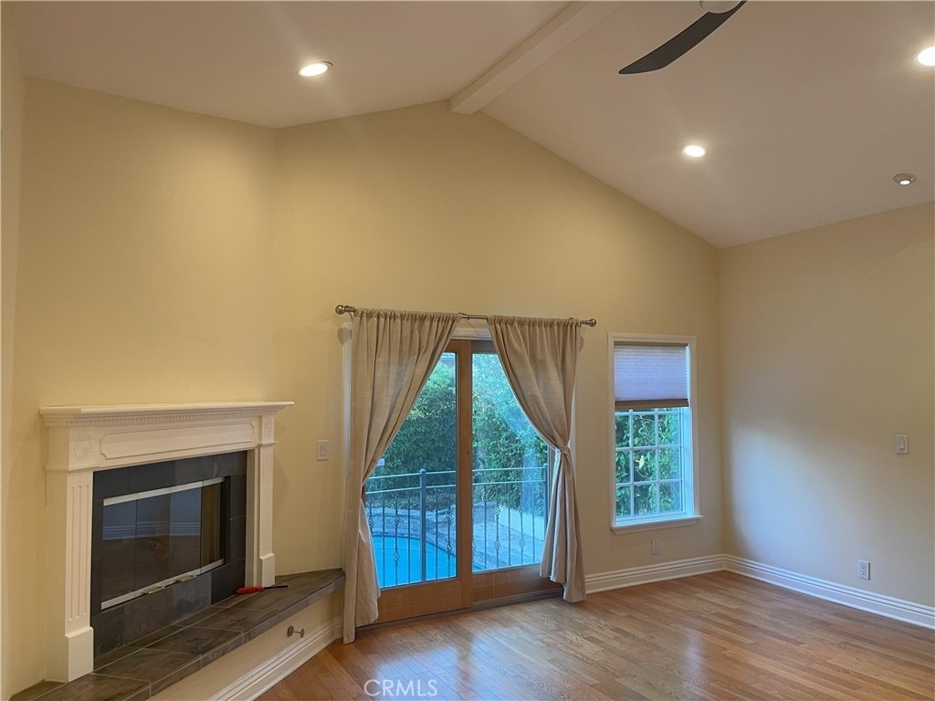 14320 Hortense Street - Photo 10