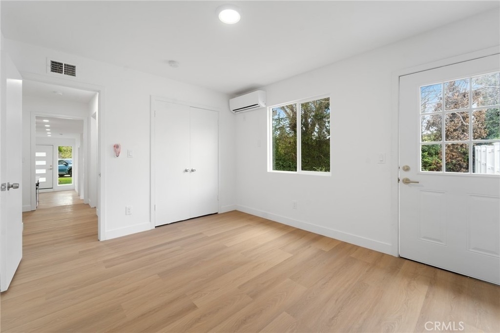 7944 Moorcroft - Photo 12