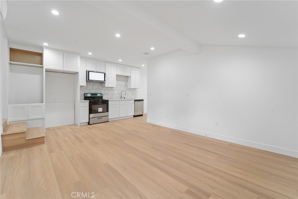 7944 Moorcroft - Photo 6