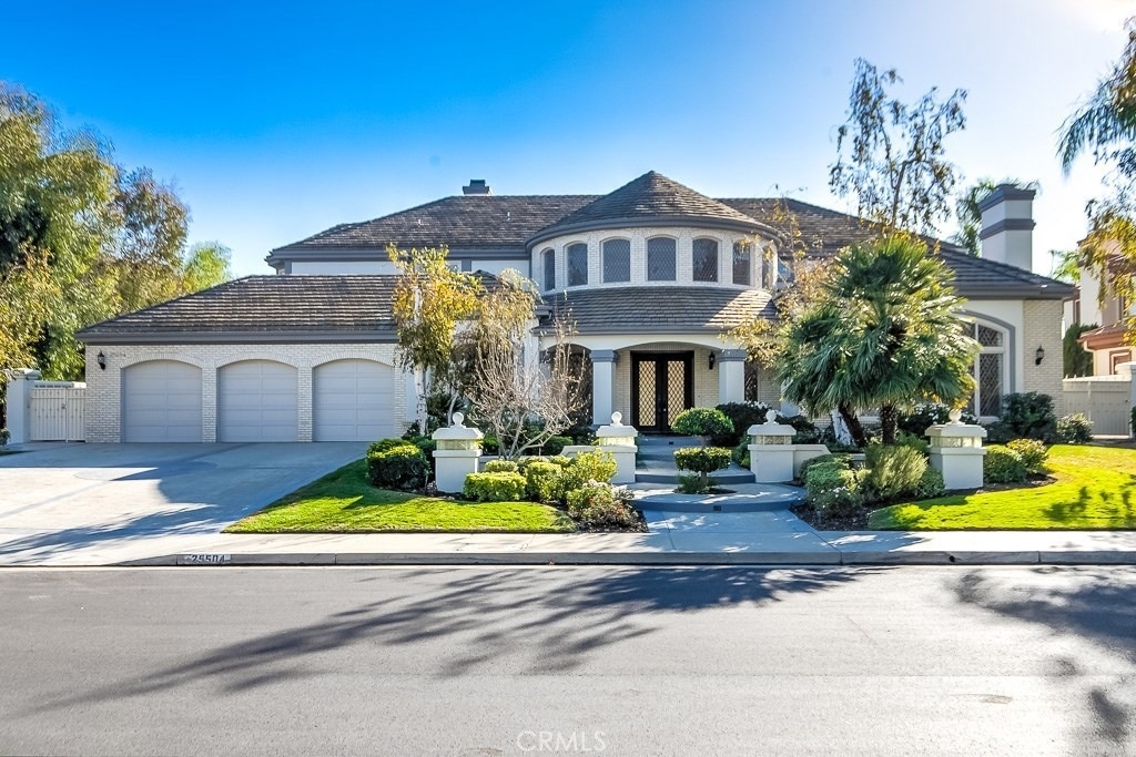 25504 Colette Way - Photo 0