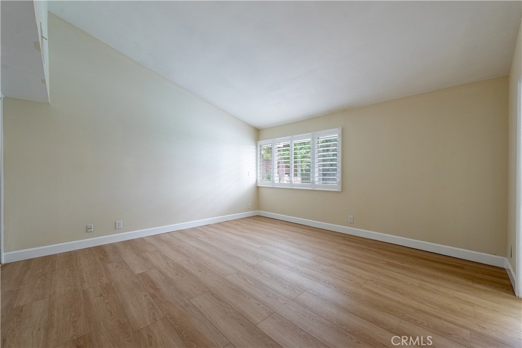 24221 Hatteras Street - Photo 24