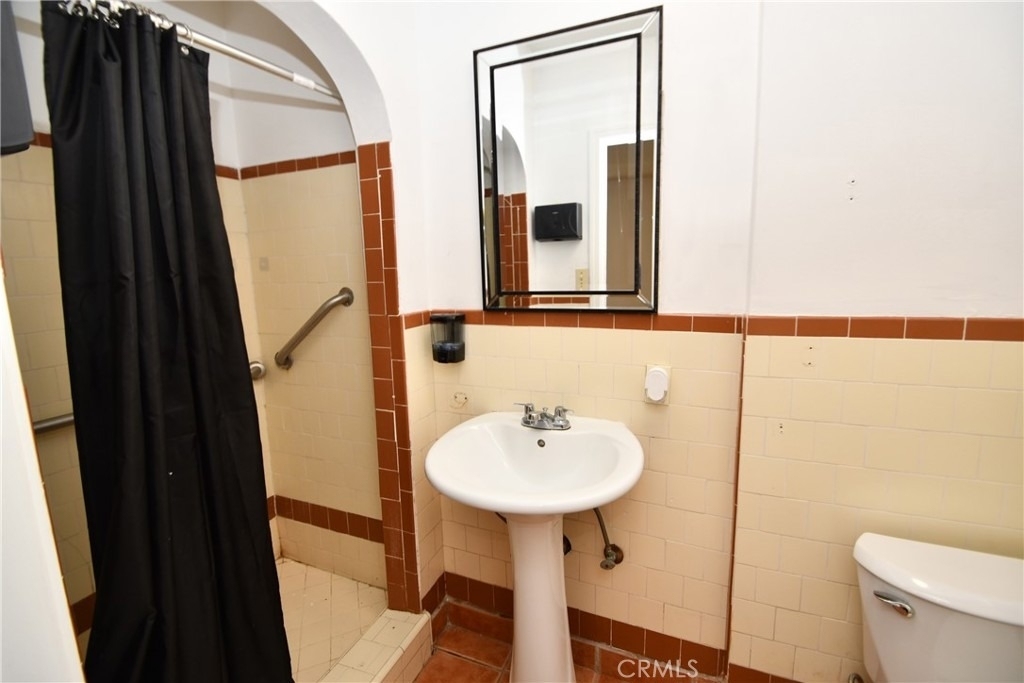 14103 Fonthill Avenue - Photo 20