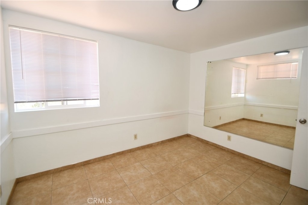 14103 Fonthill Avenue - Photo 27