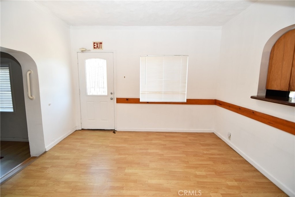 14103 Fonthill Avenue - Photo 17