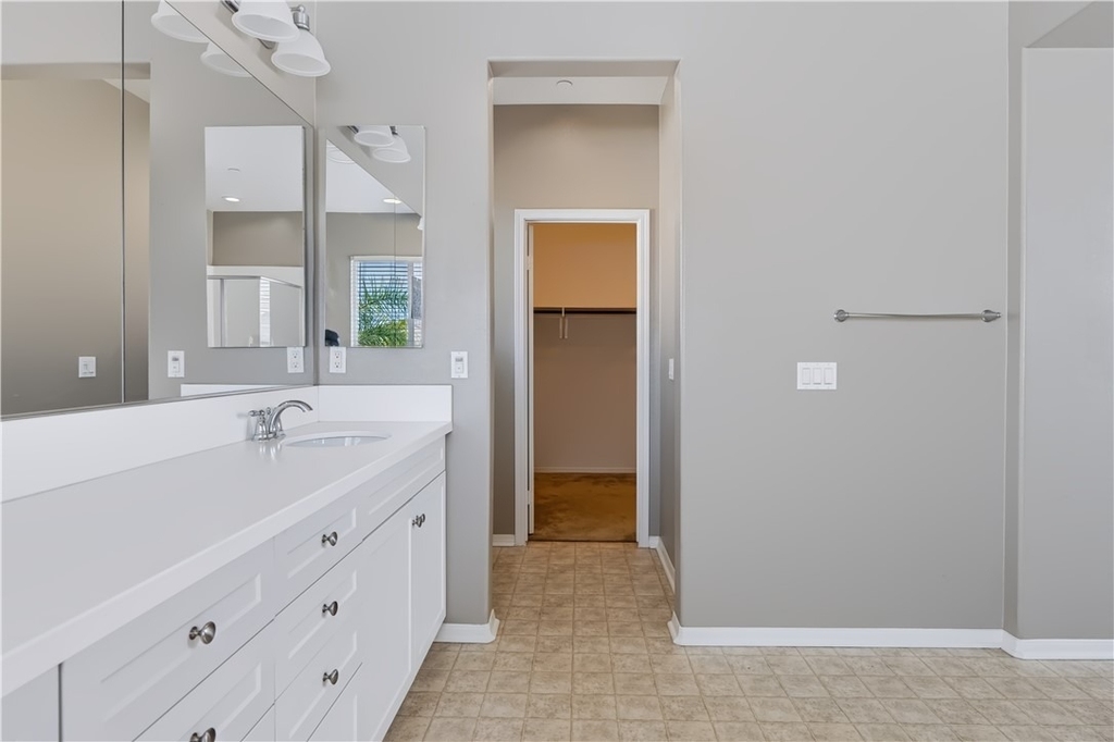 29669 Eastbank - Photo 24