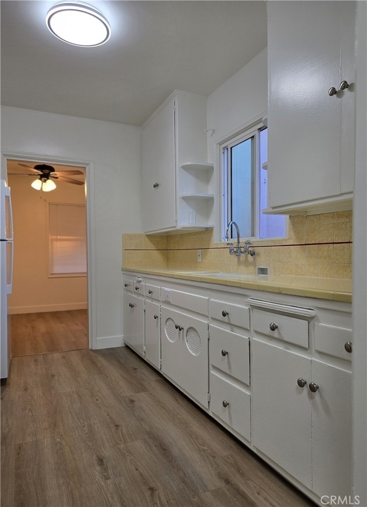 5724 California - Photo 3