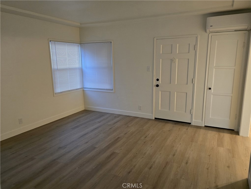 5724 California - Photo 9
