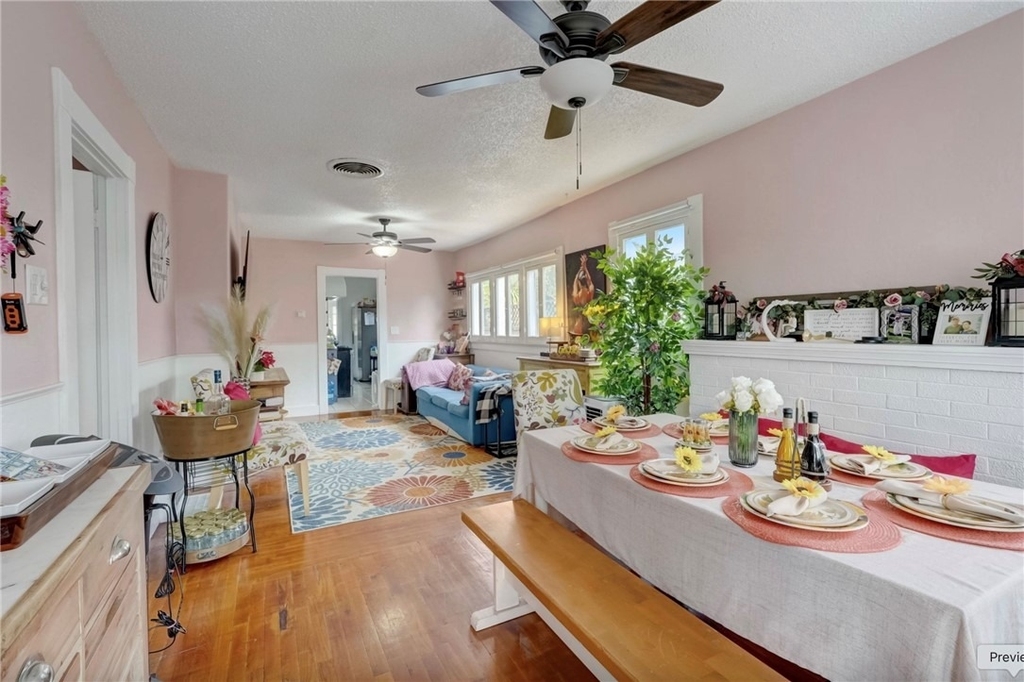 817 1/2 E Palmyra Avenue - Photo 3